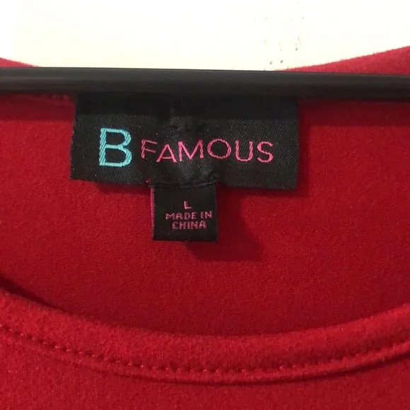 Red Dress with Sleeve Design✨ - Picture 4 of 6